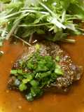 簡単　牛肉のステーキ！！中華風ソースで♪