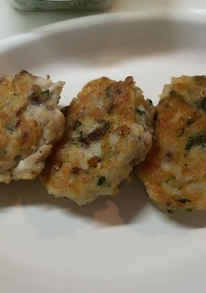 離乳食後期～アジのお刺身でアジバーグ-レシピのメイン写真
