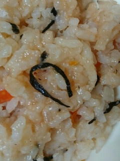 離乳食後期 トマトジュースの炊き込みご飯-レシピのメイン写真