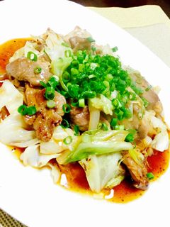 ガッツリ‼︎キャベツと豚肉のピリ辛炒め♪-レシピのメイン写真