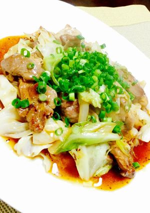 ガッツリ‼︎キャベツと豚肉のピリ辛炒め♪-レシピのメイン写真