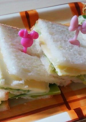 簡単♪朝食♪☆アボカドディップサンド☆-レシピのメイン写真