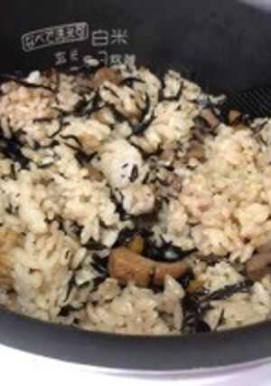 雑穀米とひじきの炊き込みご飯-レシピのメイン写真