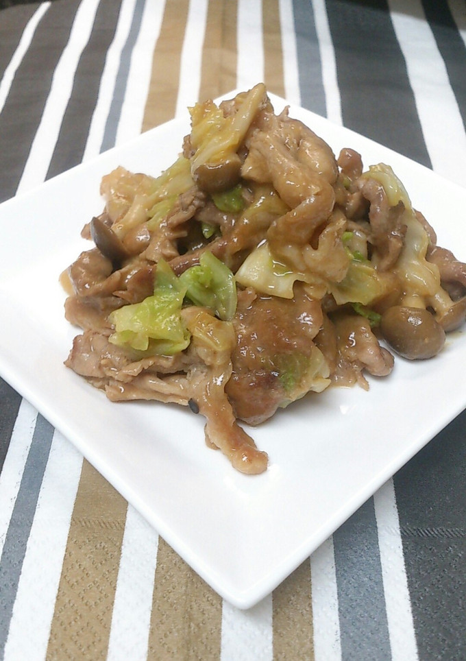 簡単☆豚肉としめじとキャベツの味噌炒め♪-レシピのメイン写真