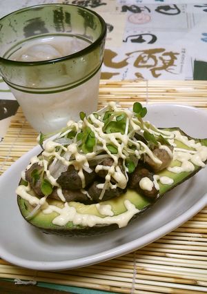 地鶏の炭火焼アボカドココット-レシピのメイン写真