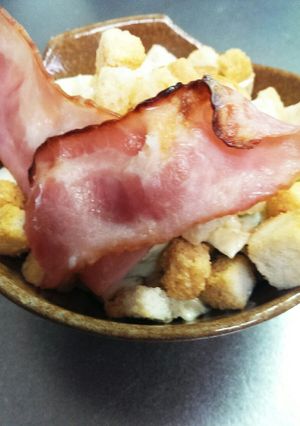 ホットベーコンのせ ♪野菜たっぷりサラダ-レシピのメイン写真
