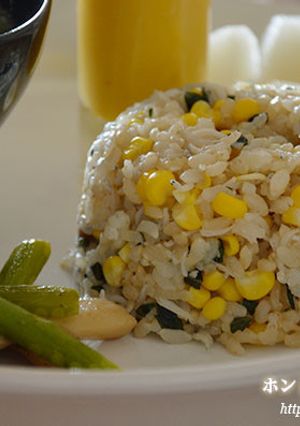 しらすとコーンの紫蘇バター醤油の混ぜご飯-レシピのメイン写真