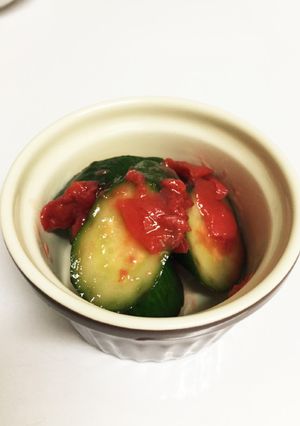 手抜き副菜☆キュウリの梅干し和え♡-レシピのメイン写真