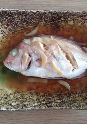 フライパンで手軽に鯛の煮付け！-レシピのメイン写真