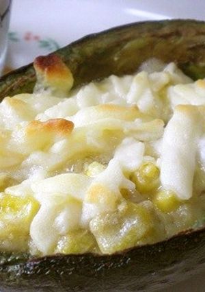 「アボカド＆コーンのチーズ焼き」-レシピのメイン写真