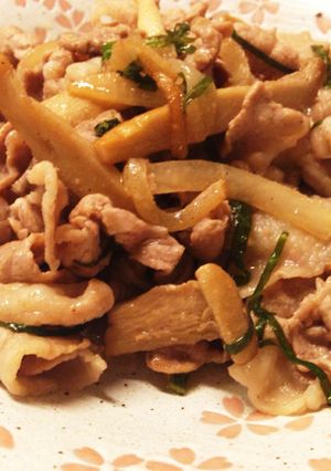 豚肉大根きのこを大葉でサッパリ炒め物-レシピのメイン写真