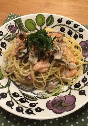 スモークサーモンときのこのクリームパスタ-レシピのメイン写真