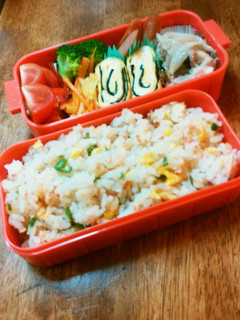 女子中学生弁当 鮭チャーハン☆-レシピのメイン写真