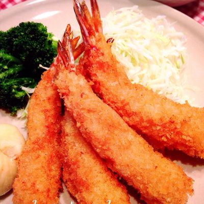 基本からアレンジまで！思わずつくりたくなる「サクサクエビフライ」の