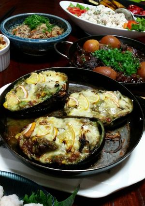 コーンの食感が楽しいアボガドグラタン-レシピのメイン写真
