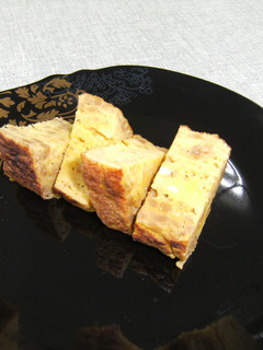 グルテンバーガーのそぼろ入り厚焼き玉子-レシピのメイン写真