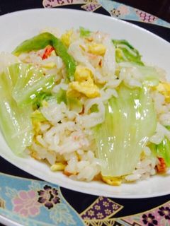 パラリと♡カニかまとレタスの炒飯♪-レシピのメイン写真
