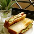 万能タコソースで作るアボカドサンド