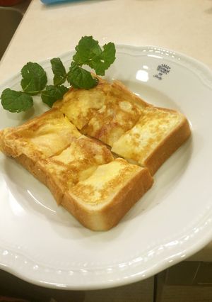 　ふぁトロ卵のパントースト！-レシピのメイン写真