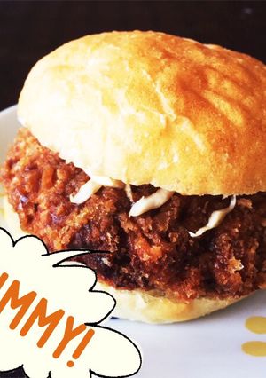 どっさりキャベツのメンチカツバーガー♪-レシピのメイン写真