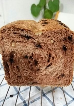 ココナッツオイルのチョコくるみ食パン-レシピのメイン写真