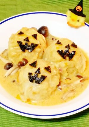 ハロウィン南瓜坦々クリームロールキャベツ-レシピのメイン写真