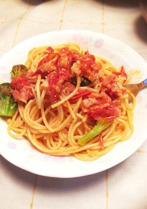 トマトとベーコンのスパゲッティ-レシピのメイン写真