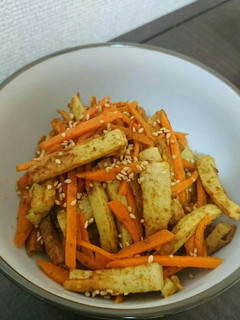 お弁当に人参ちくわの簡単炒め☆隠し味は?-レシピのメイン写真