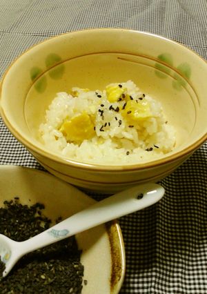 調理室ヨリ~炊飯器で簡単★栗おこわ-レシピのメイン写真