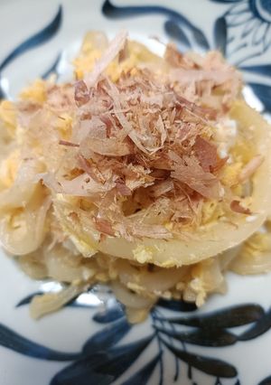 1人飯 卵入り♡もちもち焼きうどん-レシピのメイン写真