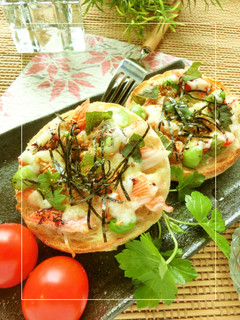 かにかま×枝豆の紫蘇レモントースト-レシピのメイン写真