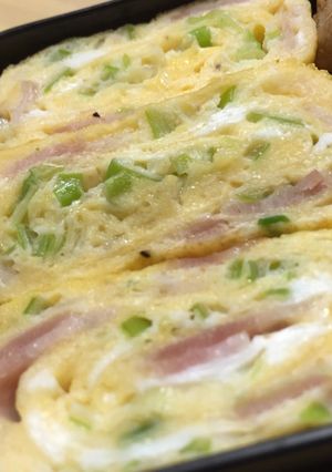 お弁当に☆簡単♪ネギとベーコンの卵焼き-レシピのメイン写真