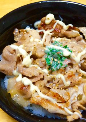 娘と嫁が歓喜する親父が作ったうまい丼！-レシピのメイン写真