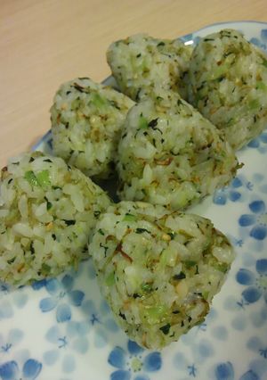 幼児ランチに♪野菜たっぷりおにぎり-レシピのメイン写真