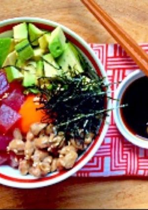 まぐろとアボガドの納豆玄米丼-レシピのメイン写真