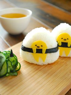 薄焼き卵で!キャラ弁「ぐでたま」おにぎり-レシピのメイン写真