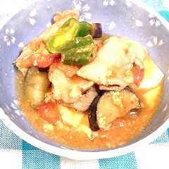 รูปของ 野菜と絹ごし豆腐でトマトチャンプルー