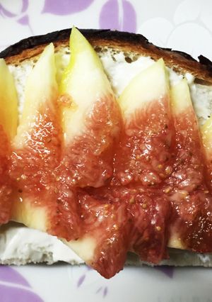 いちじくとクリームチーズのトースト-レシピのメイン写真