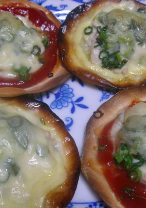 餃子の皮でピザ-レシピのメイン写真