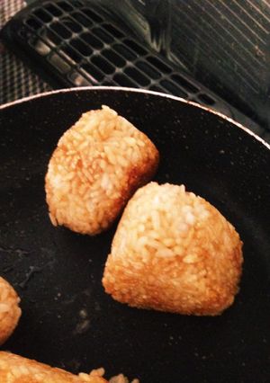 余ったご飯で焼きおにぎり-レシピのメイン写真