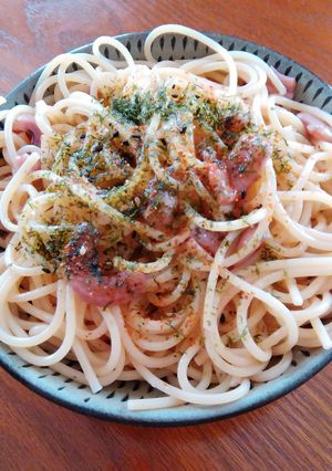 1人ランチに混ぜるだけ!塩辛パスタ-レシピのメイン写真