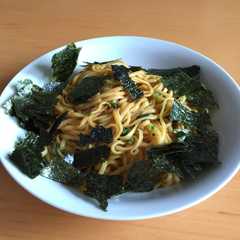 ずぼら飯！日清ラ王（味噌）で簡単まぜ麺☆-レシピのメイン写真