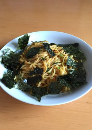 ずぼら飯！日清ラ王（味噌）で簡単まぜ麺☆-レシピのメイン写真