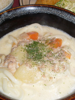 2日目はシチューうどんで♪-レシピのメイン写真