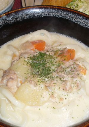 2日目はシチューうどんで♪-レシピのメイン写真