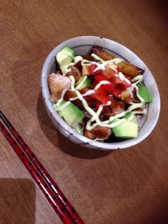 鶏肉の照り焼き×アボガド丼 おしゃれ-レシピのメイン写真