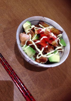 鶏肉の照り焼き×アボガド丼 おしゃれ-レシピのメイン写真