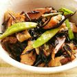 **ひじきとさつま揚げの煮物**
