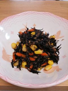 簡単♪懐かしいひじき煮-レシピのメイン写真