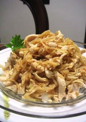 ピリピリ切り干し胸肉のサラダ-レシピのメイン写真